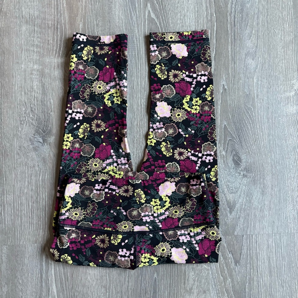Lululemon Wunder Under Hi-Rise Leggings - Picture 2 of 3